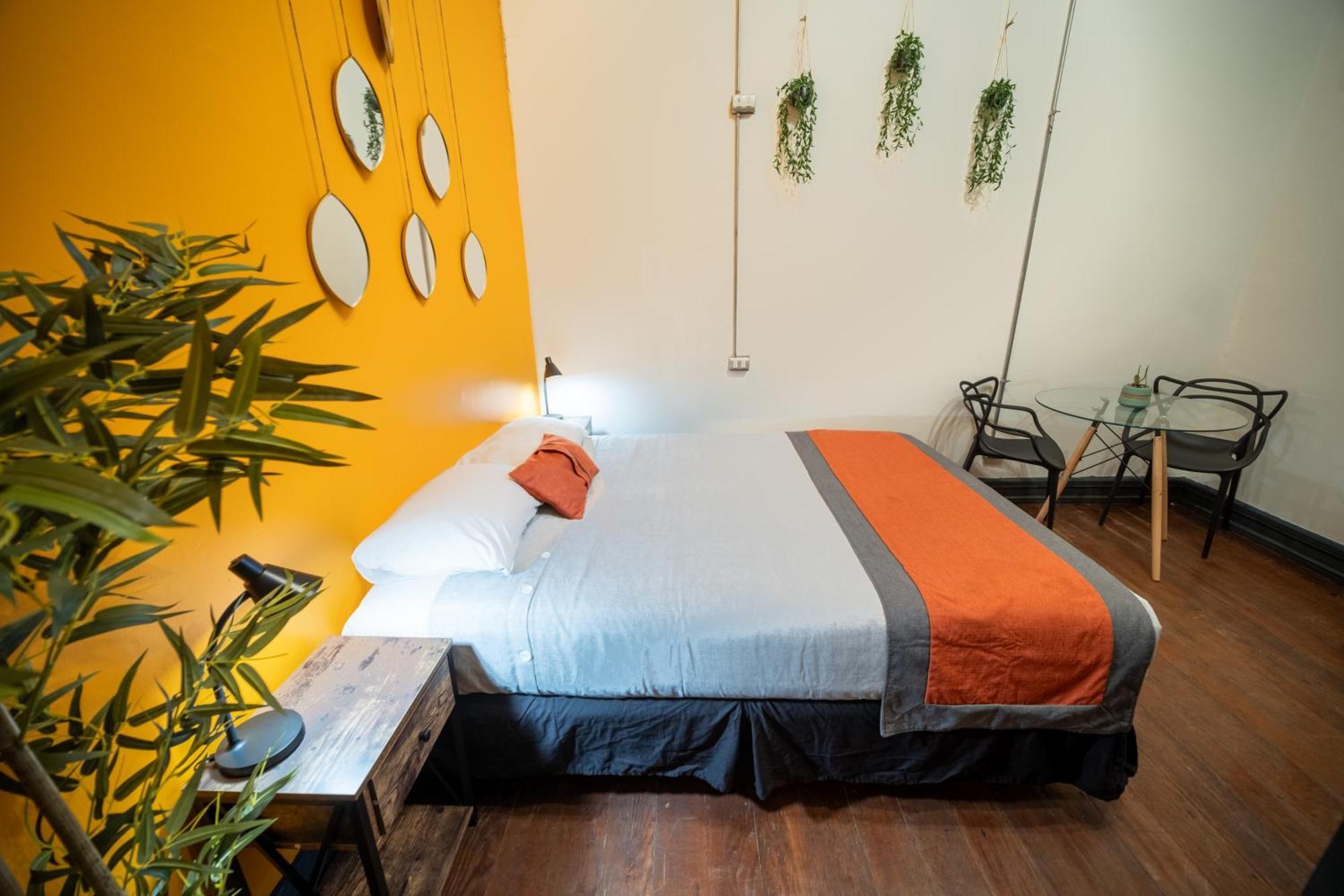 Maki Hostels & Suites Вальпараисо Экстерьер фото